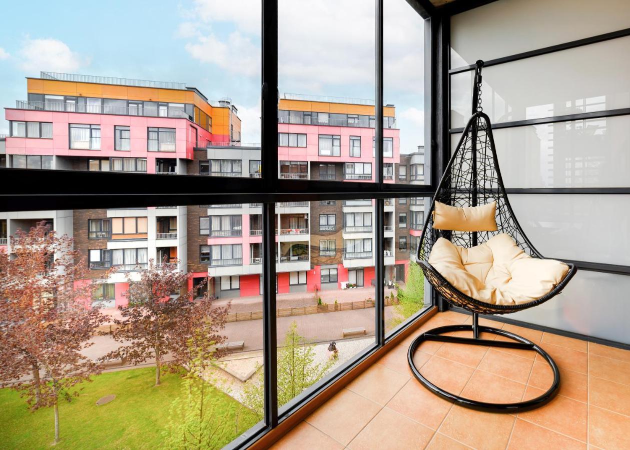 Ona'S Apartment In City Center With Private Parking Kaunas Exteriör bild